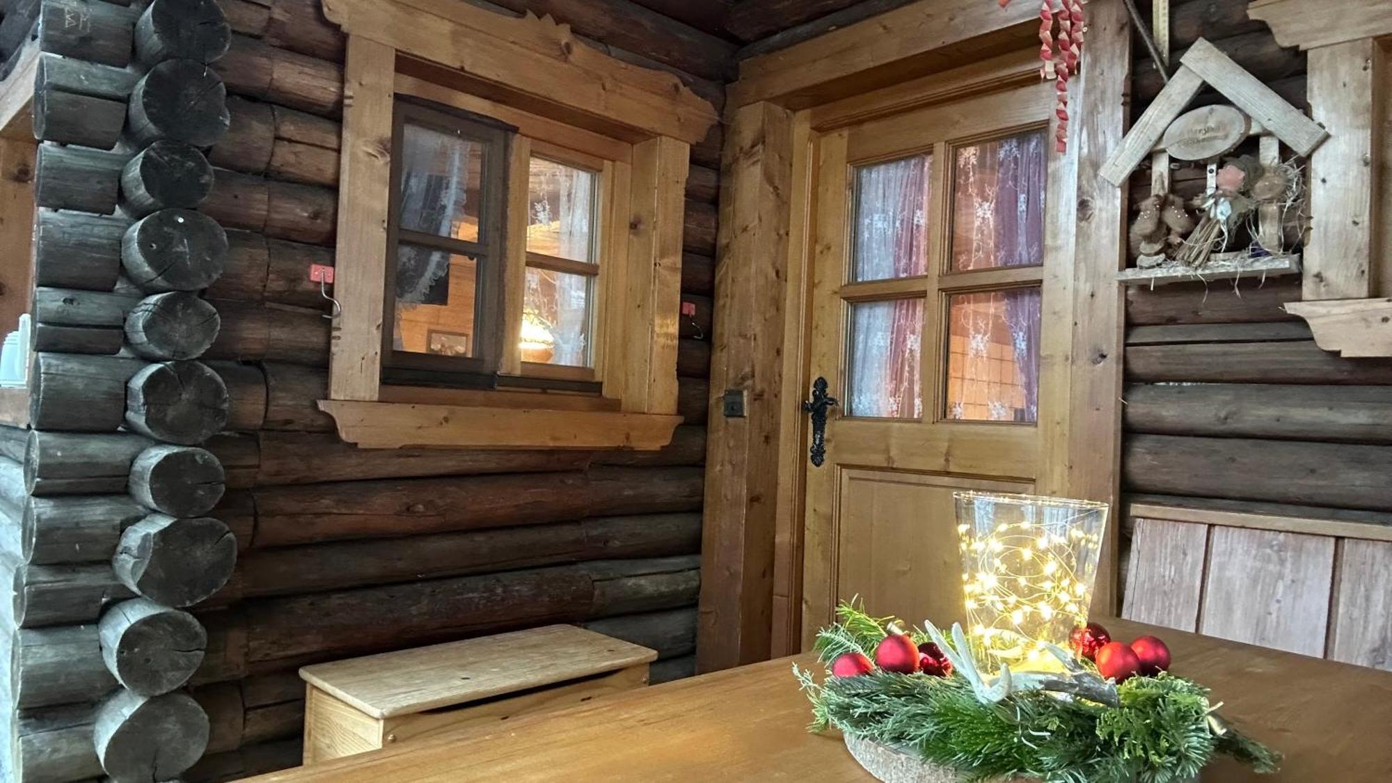 Almbruennerl Die Almhuette Auf Der Raffner Alm Ruhpolding Bagian luar foto