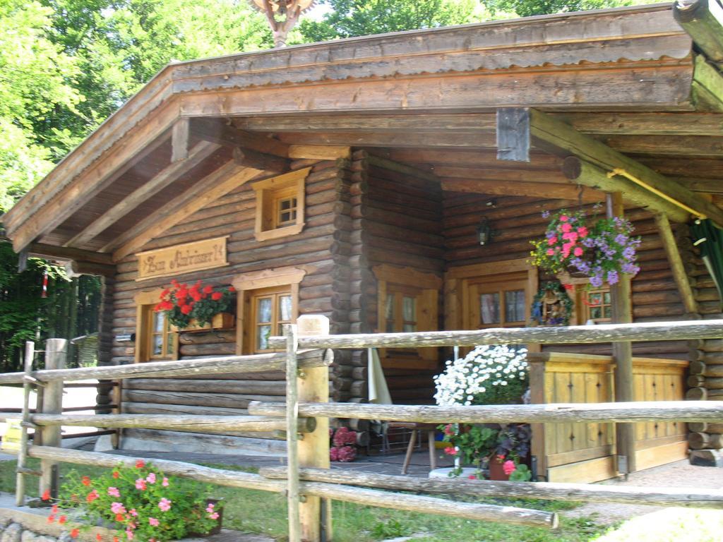 Almbruennerl Die Almhuette Auf Der Raffner Alm Ruhpolding Ruang foto