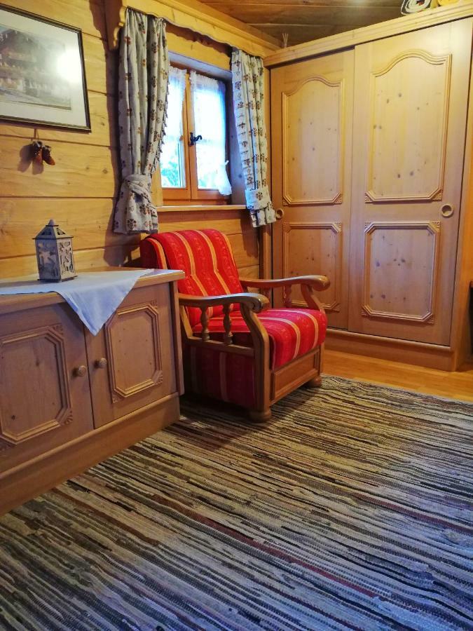 Almbruennerl Die Almhuette Auf Der Raffner Alm Ruhpolding Bagian luar foto